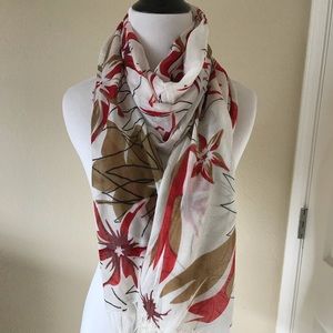 Scarf/Wrap with fringes